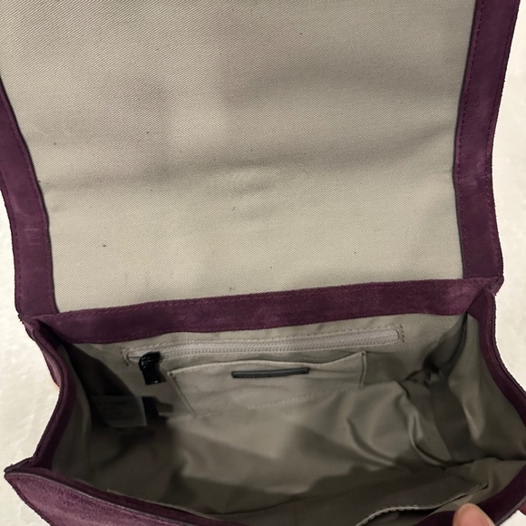 REBECCA MINKOFF CHEVRON QUILTED LOVE CROSSBODY HANDBAG AMETHYST - Picture 4 of 8